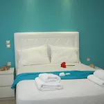 Ammos 4*
